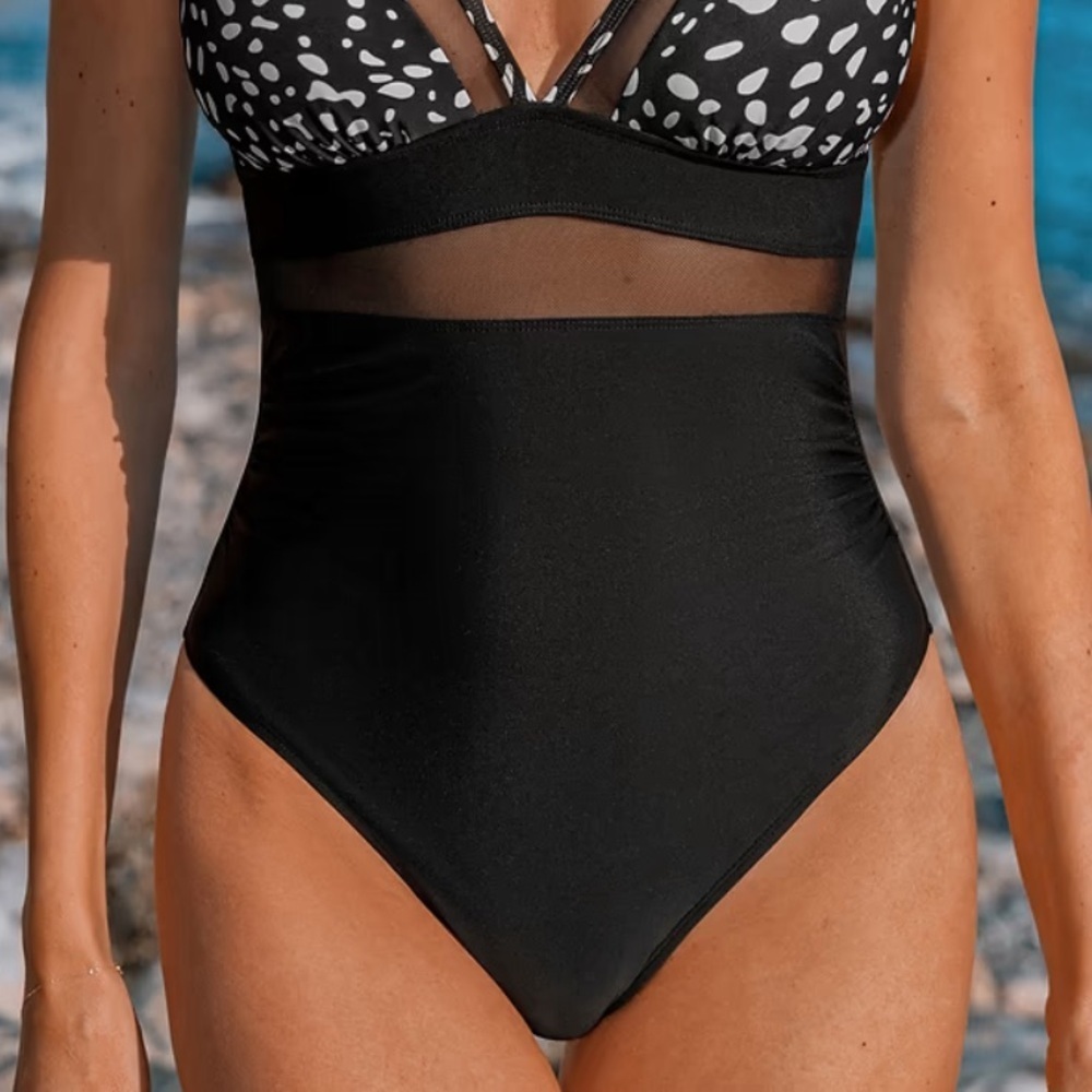 Cupshe Women’s One-Piece Swimsuit, Floral M - Picture 7 of 8
